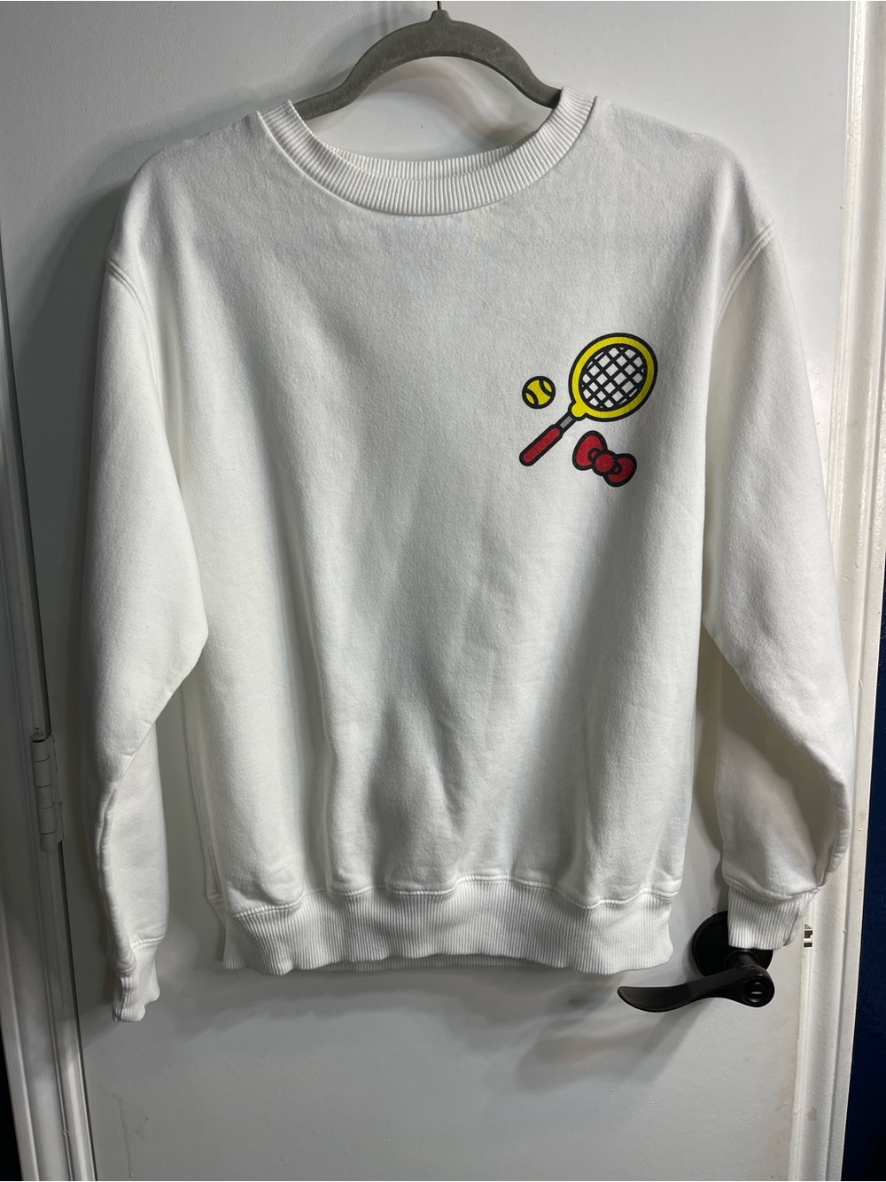 Hello Kitty White Crewneck Tennis Sweatshirt women’s small 174
